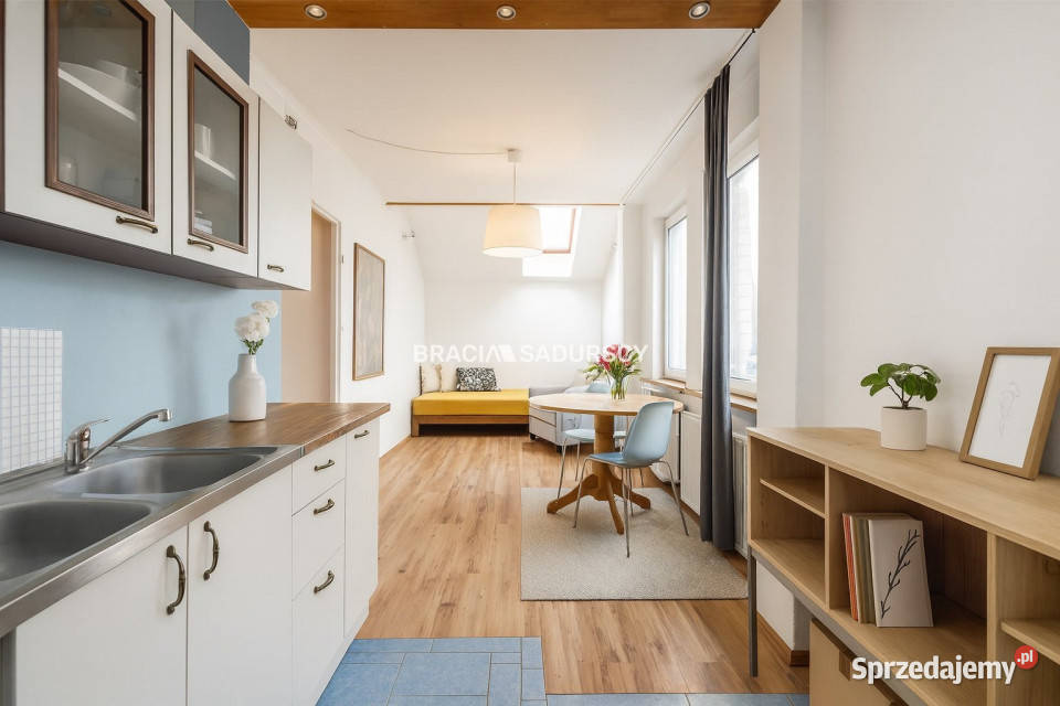 Mieszkanie Kraków Sabały 2738m2 1 pokój