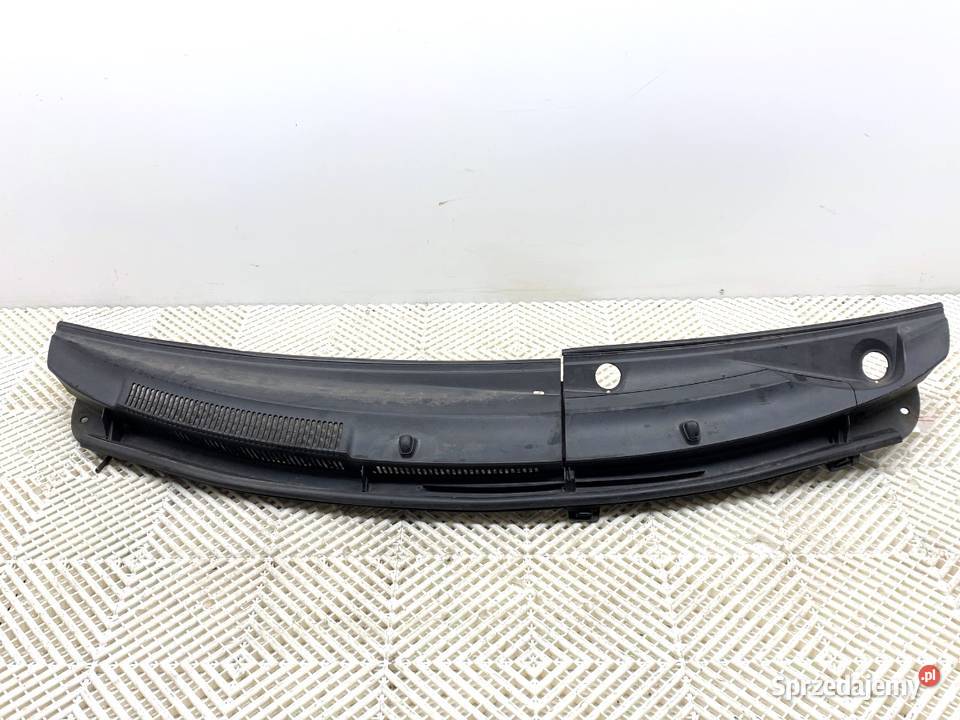 PODSZYBIE TOYOTA YARIS II 557810D100 Hatchback