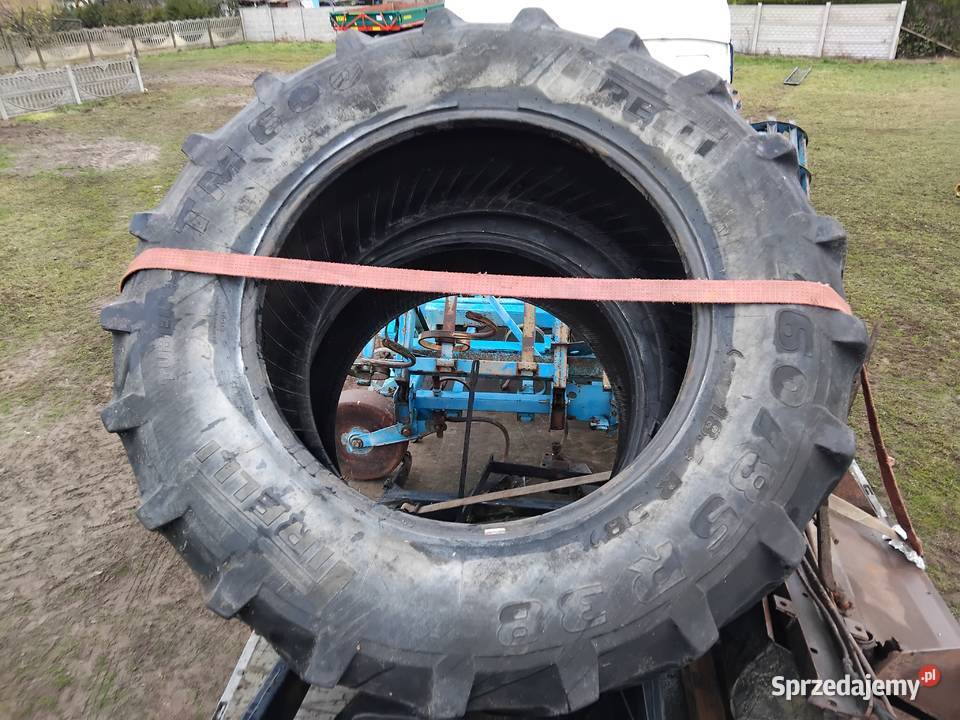 Opony 460x85x38pirelli nieuszkodzony Drużbice