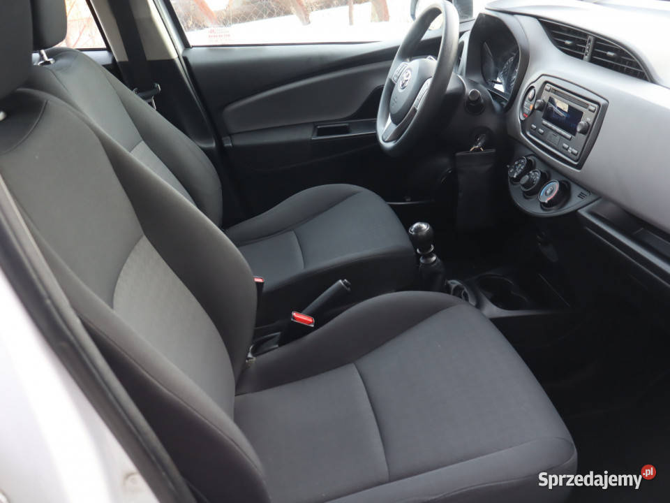 Toyota Yaris 15 Dual VVTi 1497cm3 Katowice sprzedam