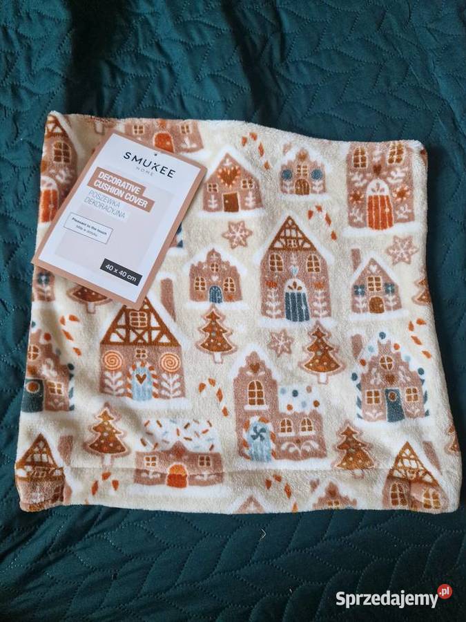NOWA Poszewka na poduszke domki z piernika beżowy