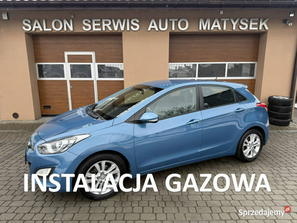Hyundai i30 14 99 LPG Klimatronik Serwis Koła centralny zamek i30 Orzech sprzedam