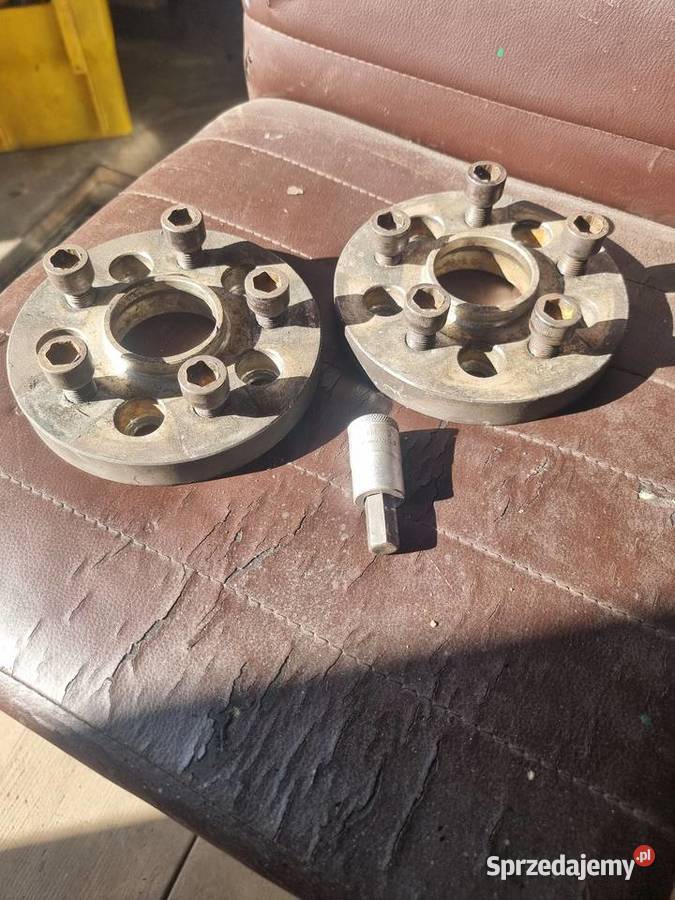 Dystanse 20mm Przykręcane 5x100 VW Seat Skoda Gliwice