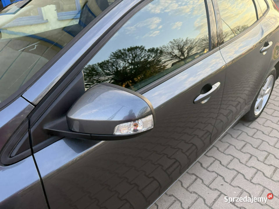 Volvo V40 Volvo V40 II 16D2 2013r Lift 1560cm3 Sokołów Podlaski