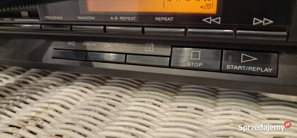 Grundig CD3000 kompaktowy odtwarzacz CD player wielkopolskie Międzychód