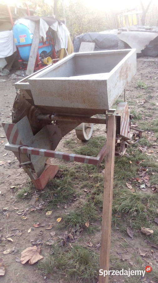 Sadzarka do ziemniaków na pług do pługa Wielka Wieś