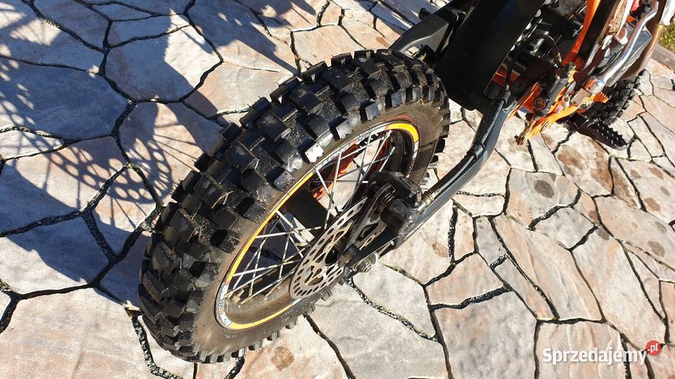 Xmotos 125 Kamień