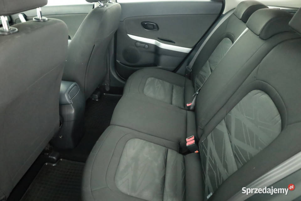 Kia Ceed 14 CRDi wielofunkcyjna kierownica