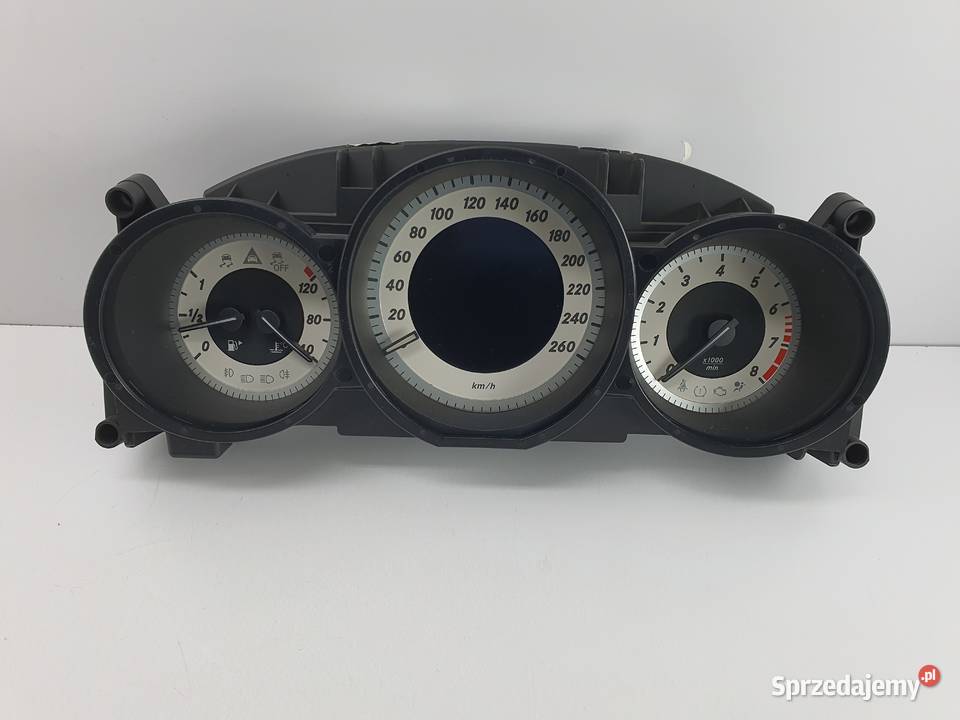 Licznik Zegary Mercedes Cls W218 2189005902 Pozostałe sprzedam