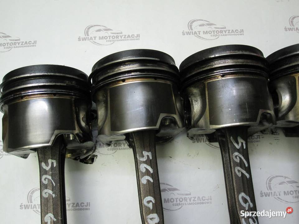 AUDI A5 27 TDI V6 CGK 09R 190 159 83L82 TŁOK