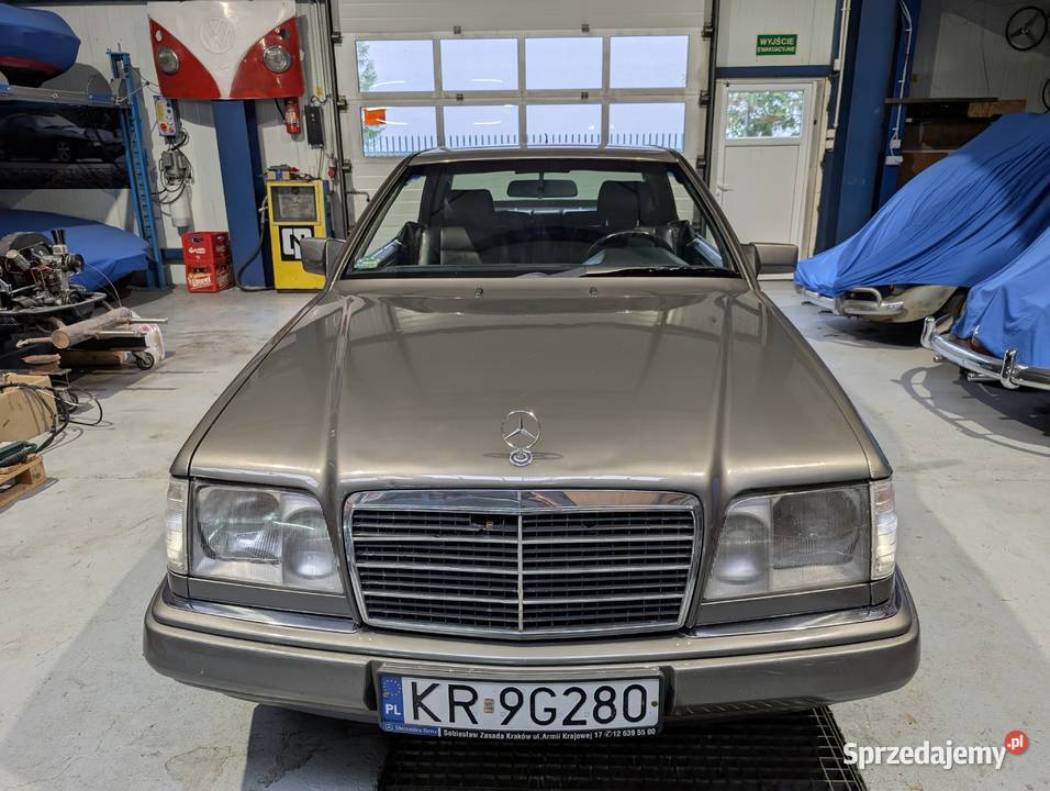 Mercedes 124 Coupe 220 Kraków