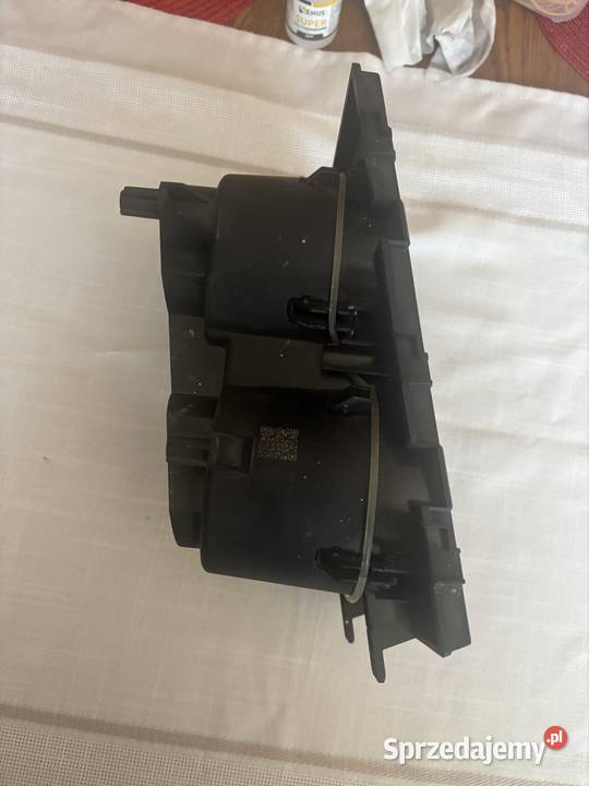 VOLKSWAGEN PASSAT CUP HOLDER CENTRE CONSOLE osobowe Zduny