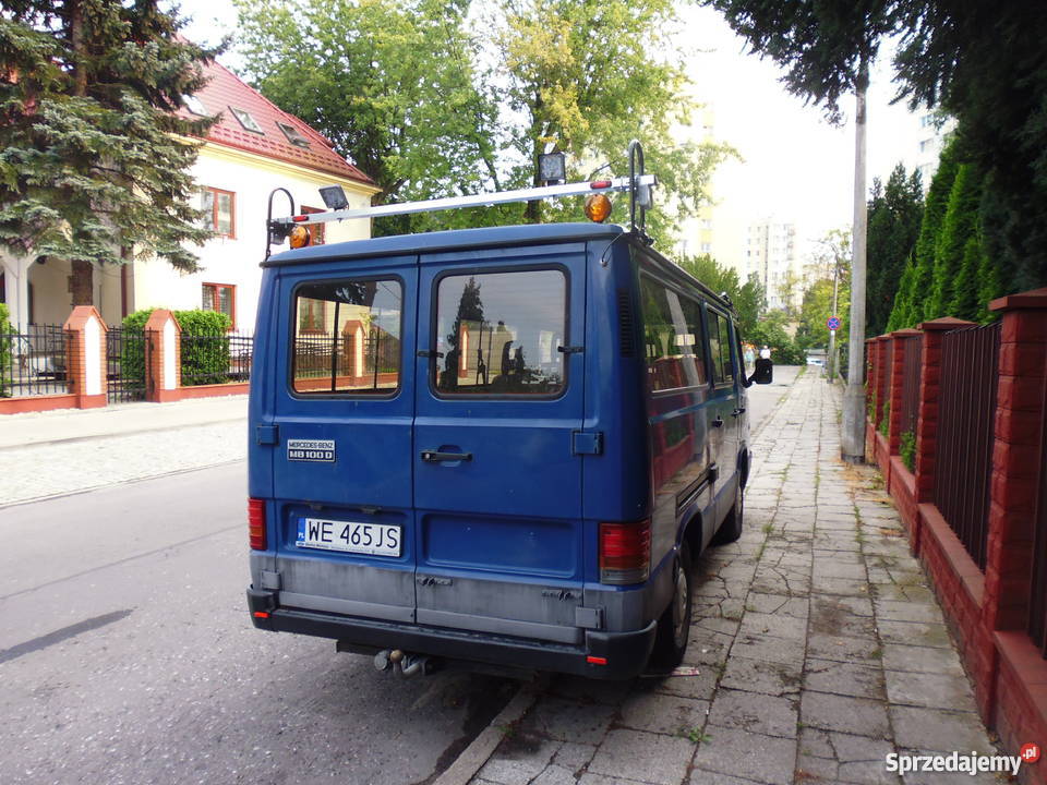 Mercedes MB 100 207500km Warszawa sprzedam