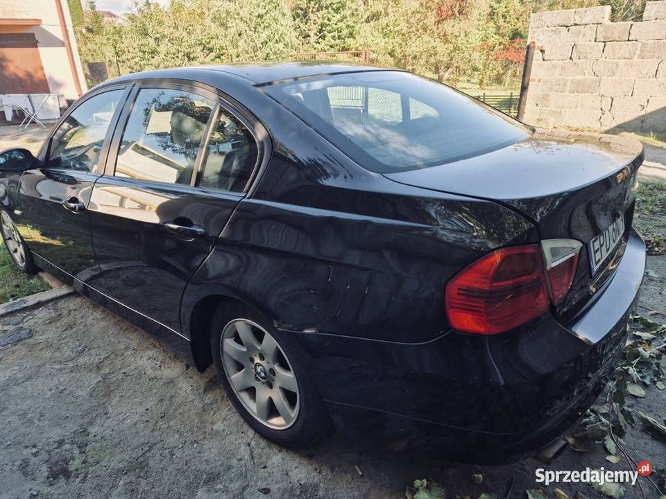 Bmw e90 318i N46B20B06 Uszkodzony silnik w Sedan / Limuzyna