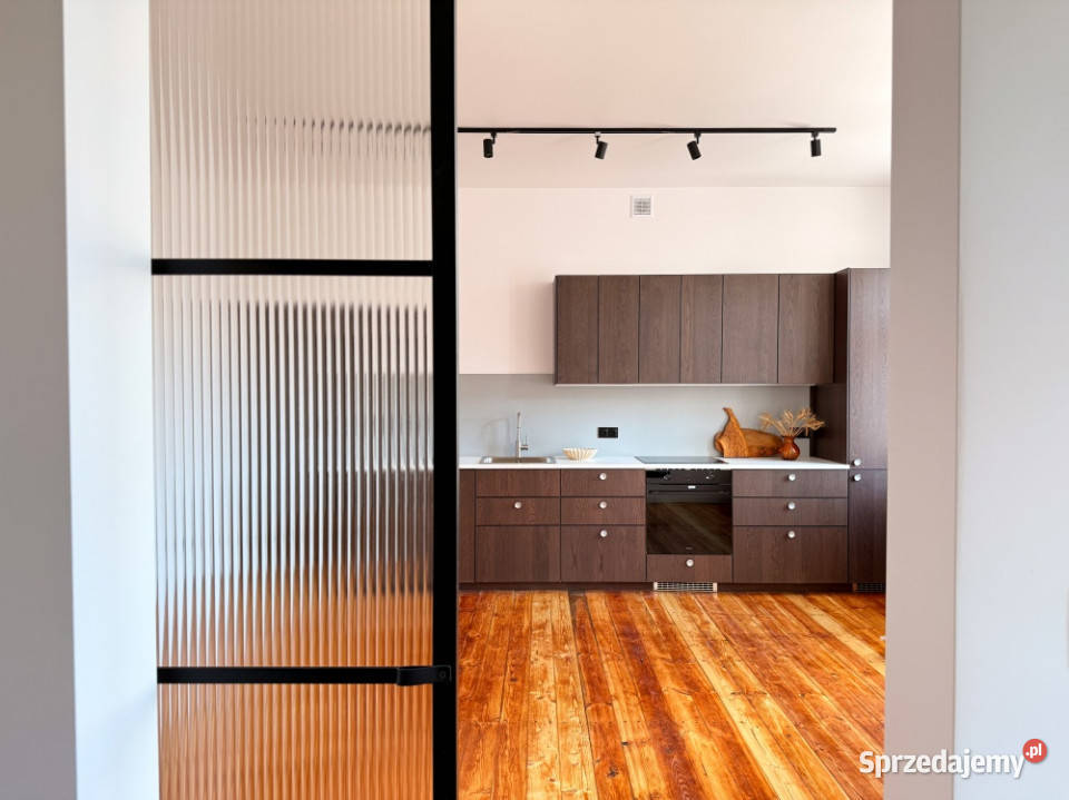 Nowe Drewniana Podłoga Parking Oficyna Piwnica Rok budowy 1904 wielkopolskie Poznań sprzedam