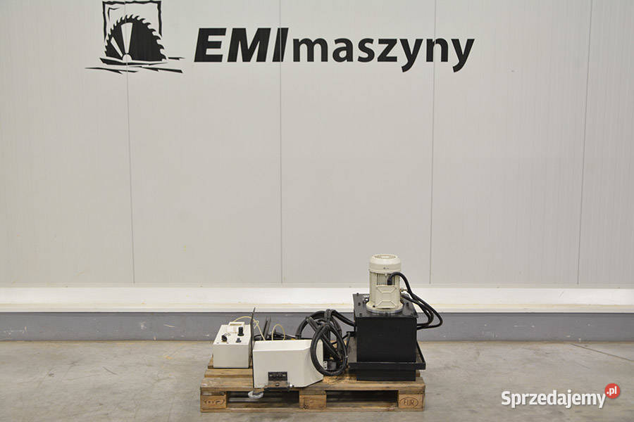 6588 PODAJNIK DO STRUGARKI CZTEROSTRONNEJ