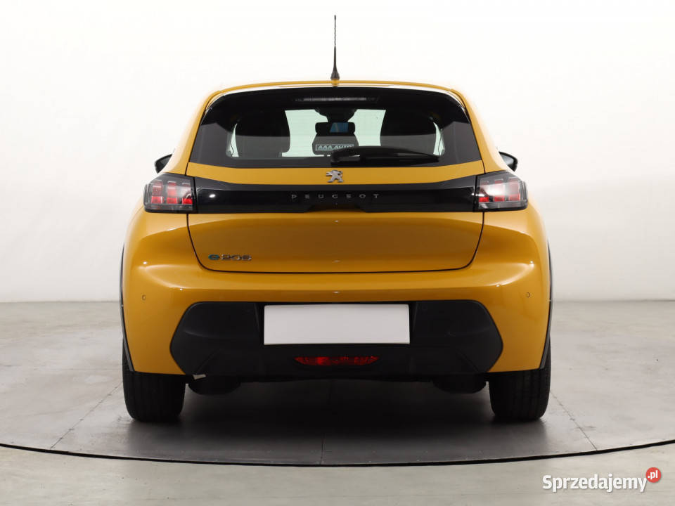 Peugeot e208 50 kWh czujnik parkowania Katowice