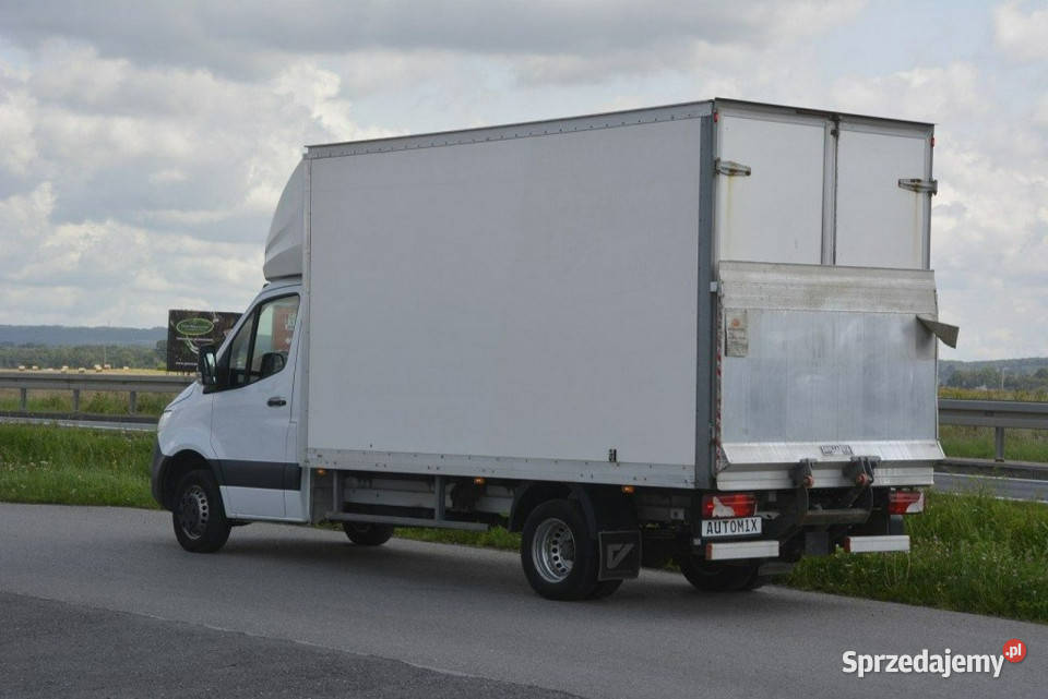 Mercedes Sprinter 21 CDI L4H1 kontener winda serwisowany w ASO Sędziszów Małopolski