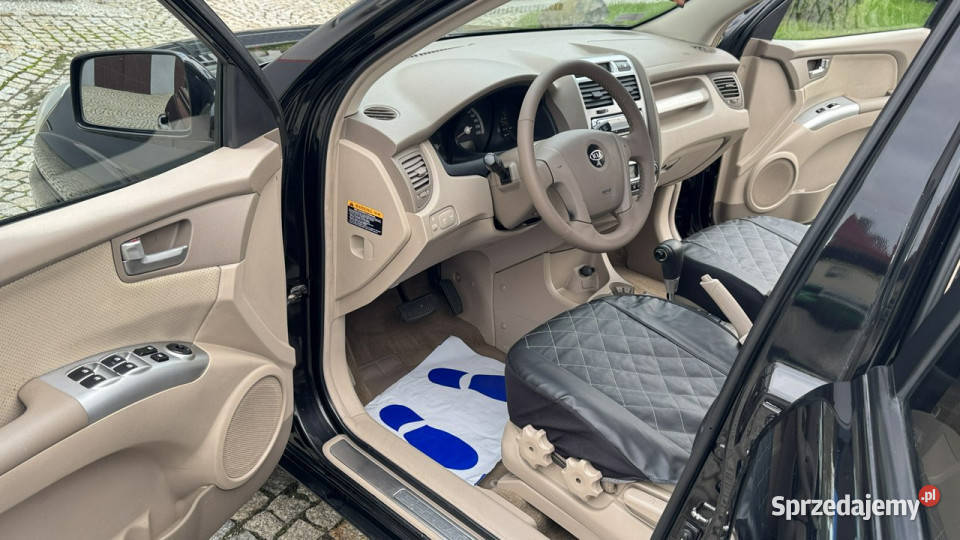 Kia Sportage 20 CRDI 112 napęd 4x4 Hak Alu czarny Strzegom
