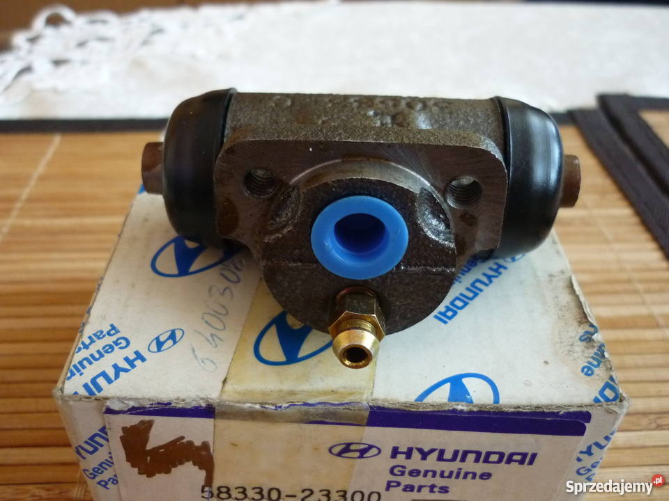 Cylinderek hamulcowy tył lewy HYUNDAI 5833023300