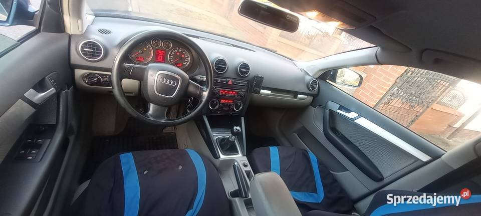 Audi A3 Sportback 2l 8v zamiana welurowa tapicerka Paczków