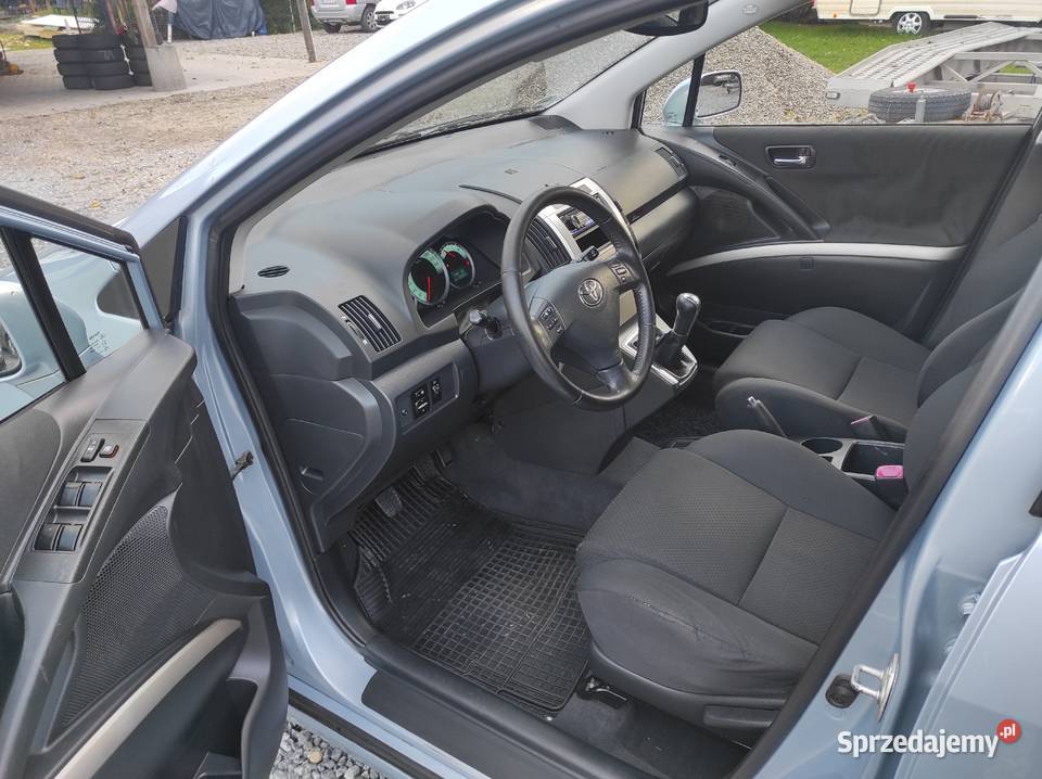 Toyota Corolla Verso 18 benz 7 osobowa elektryczne lusterka dolnośląskie Ziębice