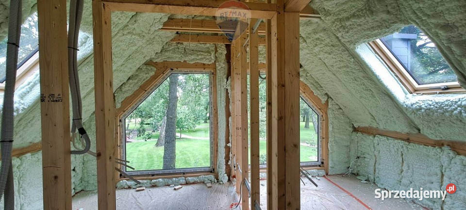 Dom całoroczny z działką jeziorem Nieruchomości Skorzewo