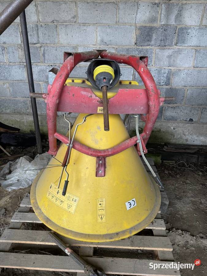 Rozsiewacz nawozu Kos nieuszkodzony Lipce Reymontowskie