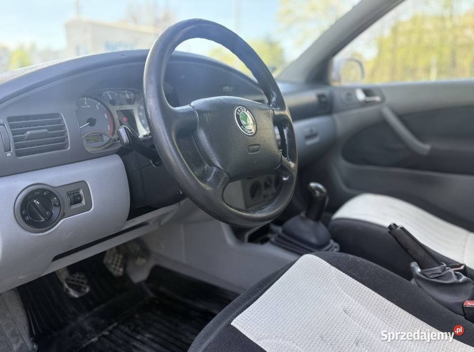 Skoda Octavia 16 75 LPG Pińczów sprzedam