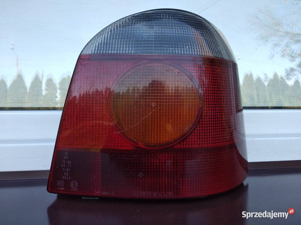 Renault Twingo 1 I lampa tył tylna prawa osobowe Sieradz