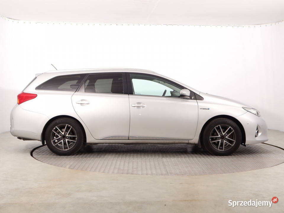 Toyota Auris Hybrid radio Katowice