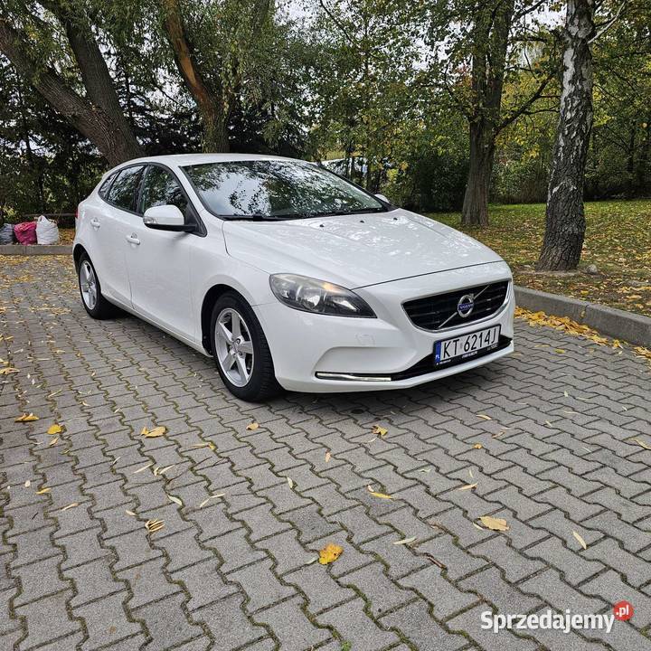 Volvo v40 16 diesel światła LED