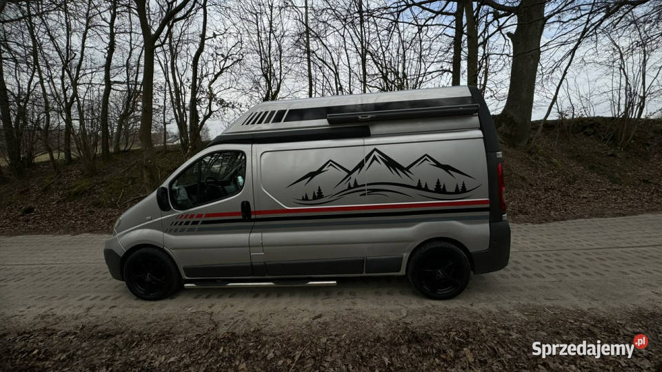 Renault Trafic long Kamper 20dci łóżko lodówka autoalarm Gdańsk