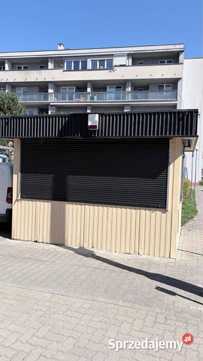 Pawilon ów Bolesława Chrobrego 101 Poznań od ulicy