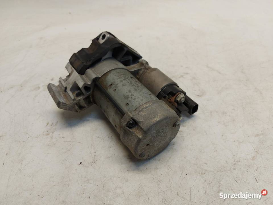BMW G21 G20 Kombi rozrusznik starter oryg 20 E