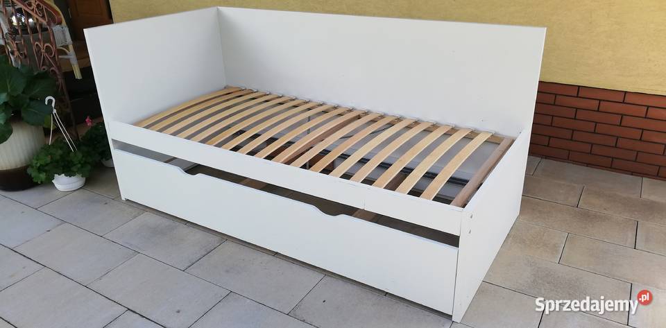 Łóżko podwójne bliźniacze białe 2 x po 90 cm sofa