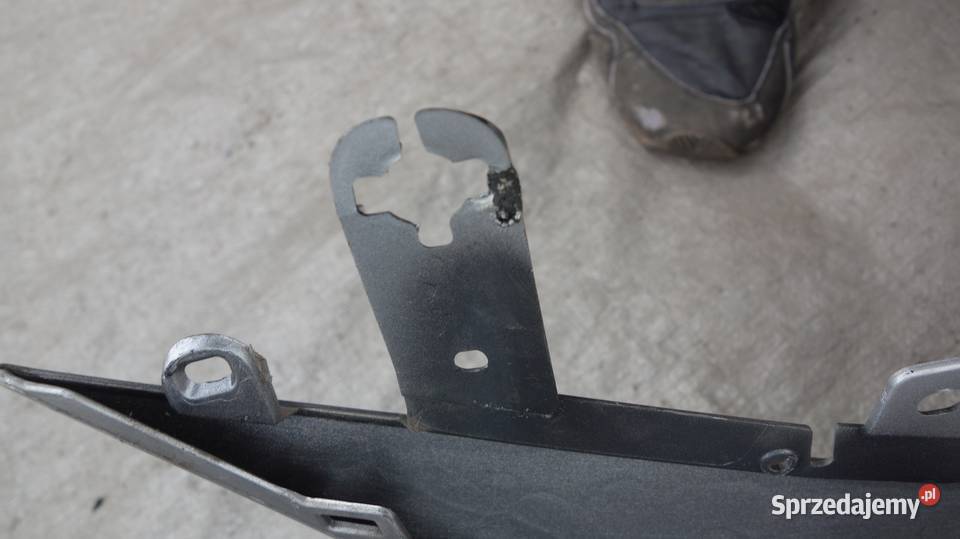 TOYOTA RAV4 V 18 ZDERZAK PRZÓD PRZEDNI śląskie Ruda Śląska