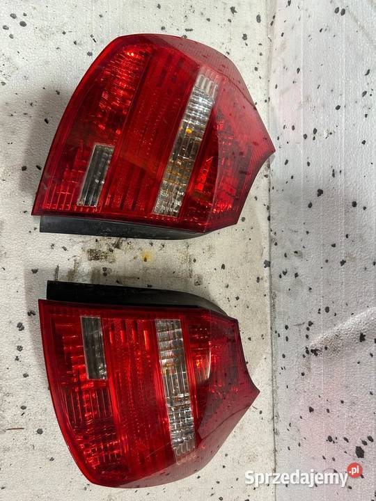 Lampy Tył Polift BMW E87 08R sprzedam