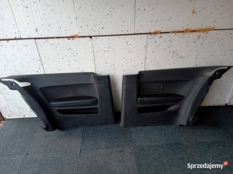 Audi A3 8P boczki tapicerki tylne komplet Biała Podlaska sprzedam