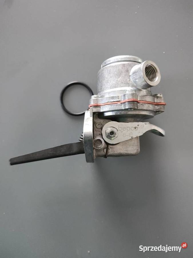B503521Pompka paliwa Case Donatowo sprzedam