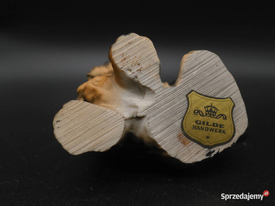 Figurka psa rasy szkocki terier GILDE HANDWERK Raszków