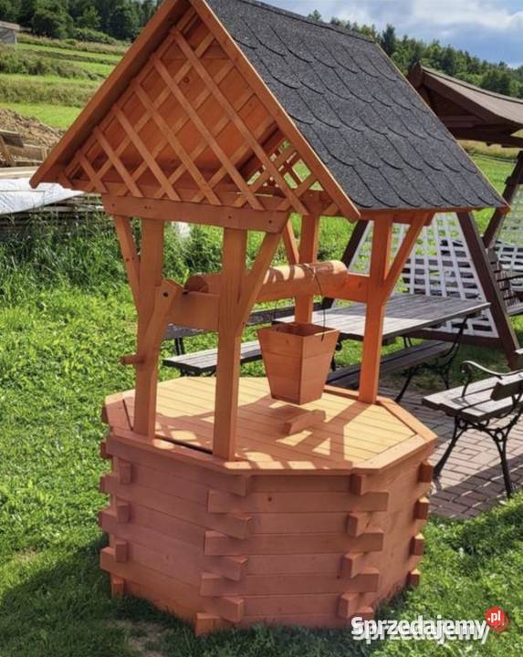 Studnia ogrodowa drewniana ozdobna na krąg Studnie ozdobne Ogród śląskie Bielsko-Biała