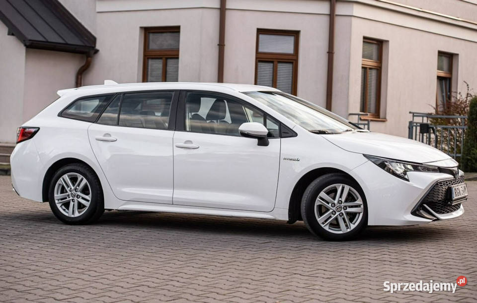 Toyota Corolla E21 2019 wielofunkcyjna kierownica Corolla Zwoleń