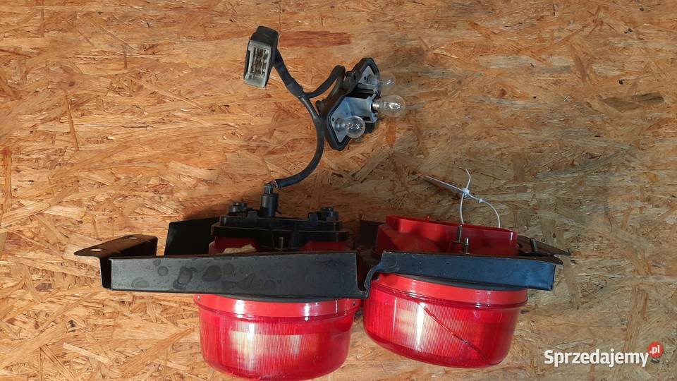 LAMPA TYŁ KLOSZ FERRARI F360 360 512 575 Lampy przednie Nowy Tomyśl