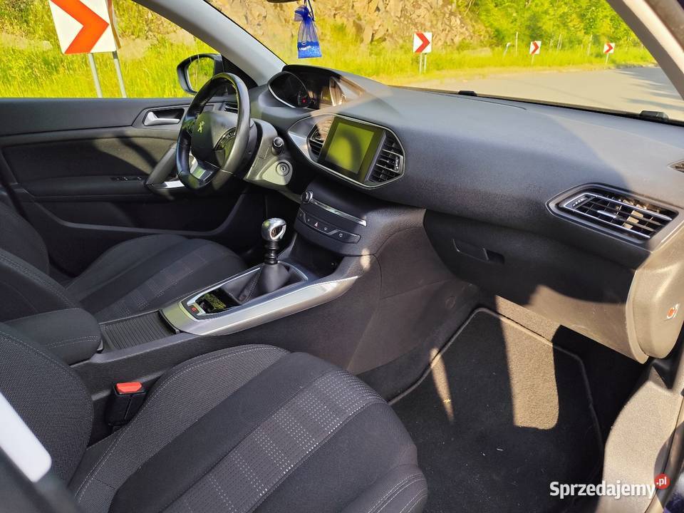 Peugeot 308 2015r Ostrężnica