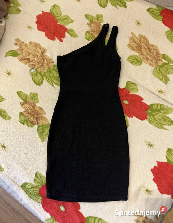 Czarna błyszcząca jednoręczna bez ramiączek na Łódź