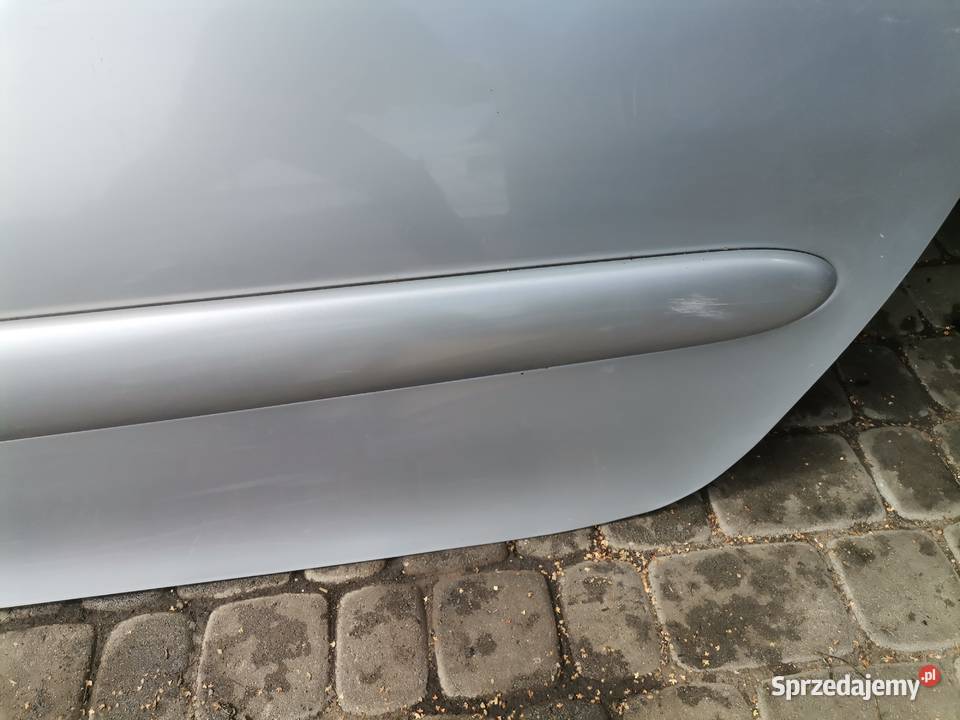 CITROEN XSARA PICASSO DRZWI LEWY TYŁ EZRC Rok produkcji 2004 Drzwi Nowy Sącz