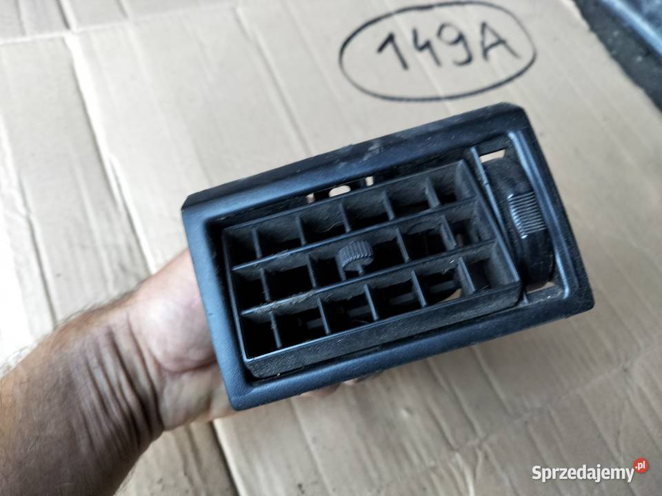 GOLF II 2 JETTA 2 KRATKA NAWIEWU LEWA Motoryzacja