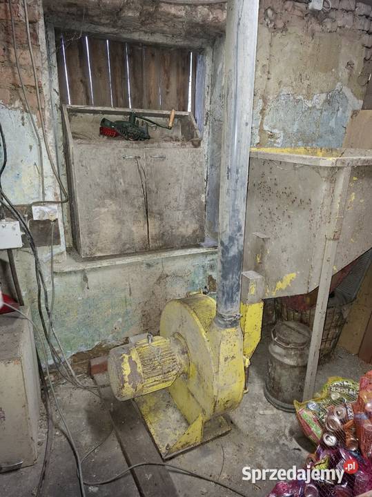 Mieszalnik śrutownikiem Junno sprzedam