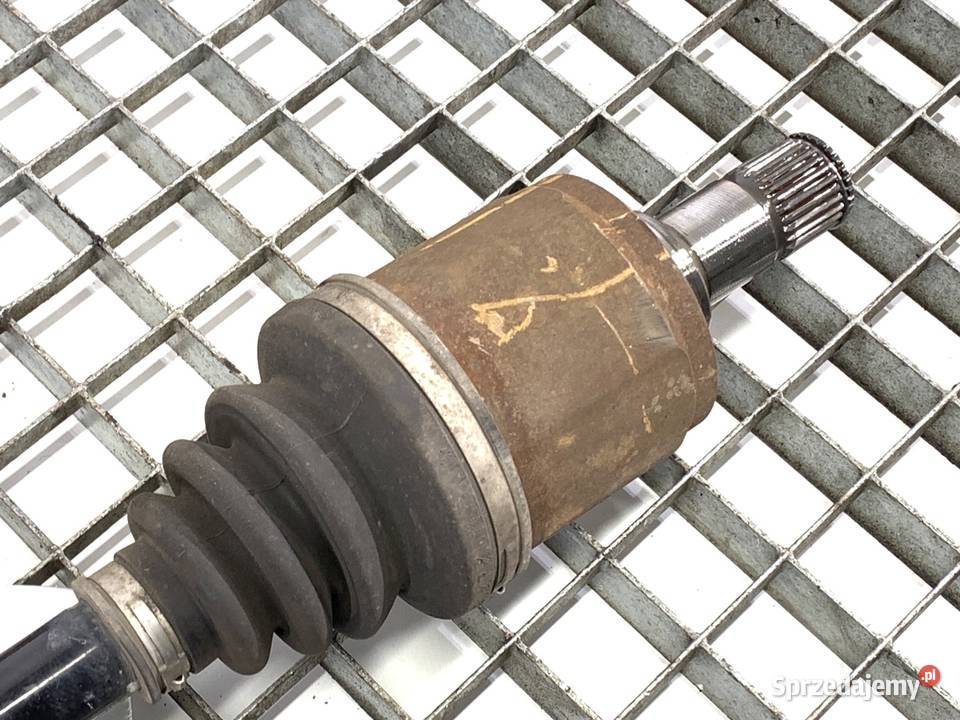 PÓŁOŚ LEWY PRZÓD HONDA CIVIC VIII 14 100 PRZEGUB